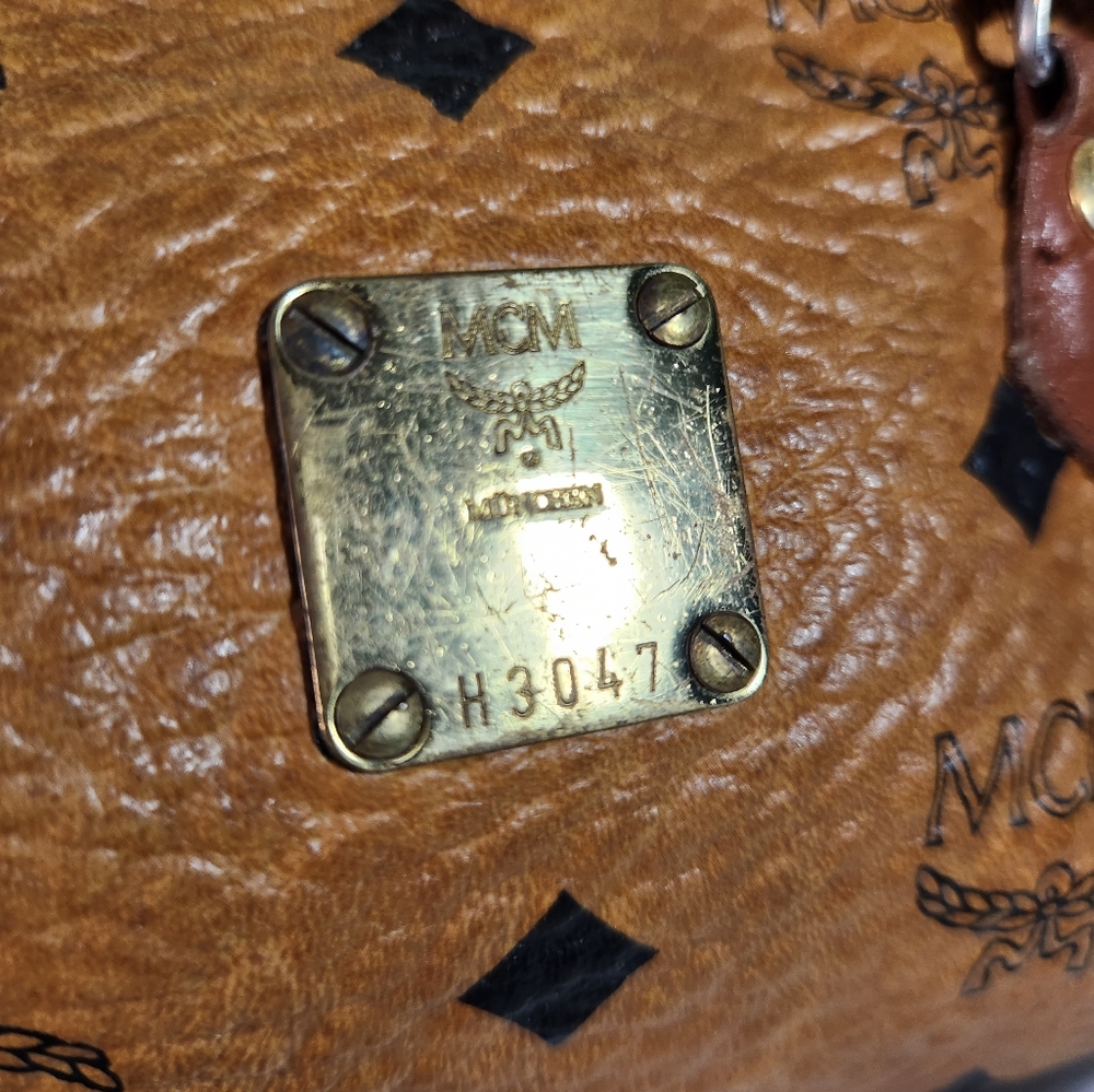 *SOLD* MCM Mini Visetos Boston Bag - Picture 3 of 12